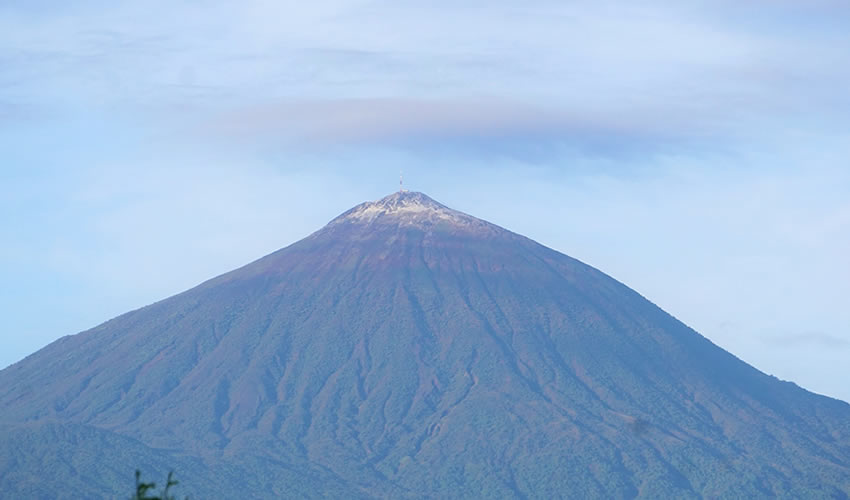 muhabura mount